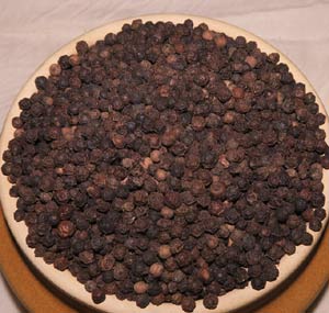 Piper nigrum - Black Peppercorns